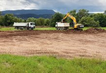 На Палама почела изградња терена са вјештачком травом