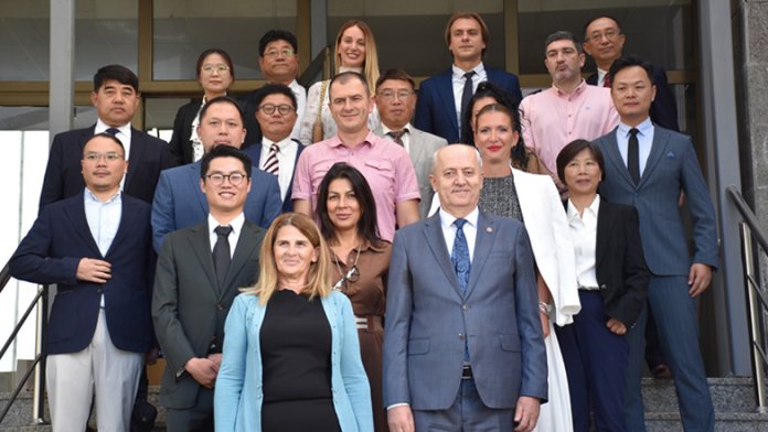 uis-delegacija-kine-sep-23