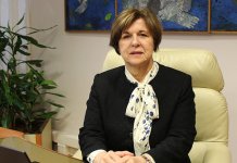 Стојичић: У пет школа активирана услуга „Сигуран интернет“