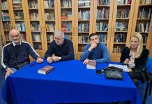 Премијерно промовисана књига „Крст на крижу два“ Ратка Дмитровића