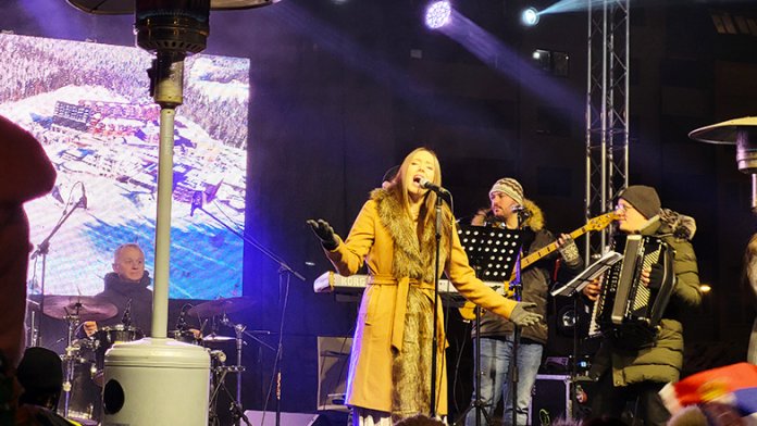 danica-crnogorcevic-pravoslavna-nova-koncert-24
