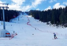 На Палама почело прво ФИС такмичење у региону у слалому и велеслалому