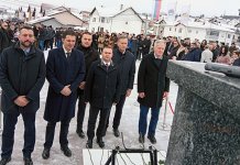 Положени вијенци, цвијеће и одата почаст српским борцима на Новом Зејтинлику