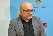 Промовисана књига „Реци ћаћи да тражи камион“