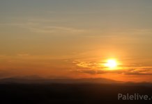 У источним крајевима сунце, у јужним киша