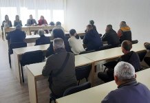 Новчана помоћ, пакети хране и хигијене за најугроженије