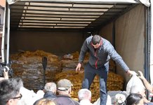 Сјеменски пакети за 331 породицу