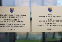 Оптужница против Рамиза Дураковића због ратног злочина против српских цивила