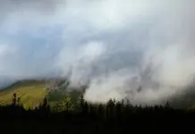 Магла и ниска облачност задржаће се дужи дио дана