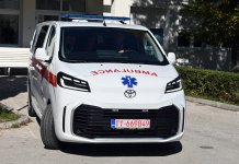 Паљанском Дому здравља испоручено модерно санитетско возило
