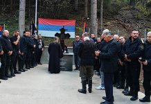 Споменик на Копиту је опомена