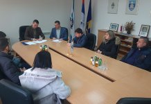 Уговори за седам приправника у општинским службама и установама