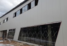 Застакљивање објекта Факултета физичког васпитања и спорта