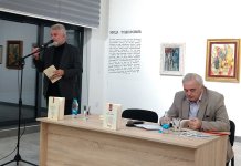 Здравко Mиовчић промовисао три књиге и одржао пјесничко вече