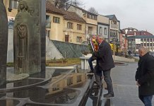 Положени вијенци на споменик за 1.084 погинула борца