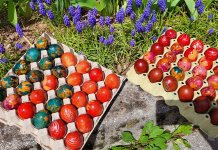 Спремљено 3.000 шарених јаја за подјелу суграђанима