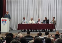 Представљена књига „Приче из болнице Главног штаба Војске Републике Српске у Сокоцу“ доктора Борише Стојановића