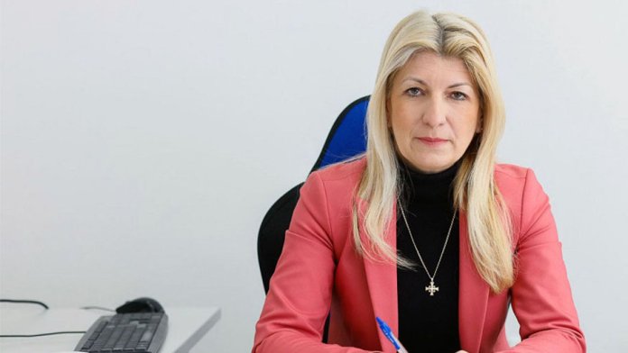 bosa kalinic - direktor centra za socijalni rad istocna ilidza