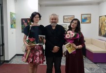 Изложба слика „Трагом постања“ Лене Зец и Ање Рашић