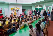 Начелник Ђуревић посјетио вртић „Невен“ и уручио поклоне