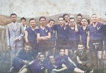 Учитељи који су покренули „Вихор“: Тајна оснивања првог фудбалског клуба на Палама Фотографија ФК Вихор из 1934. године. Са лијеве стране стоји Илија Микличанин, са десне врло вјероватно Илија Грбић.