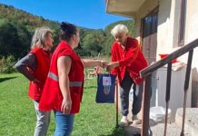 Посјетом најстаријим суграђанима обиљежен Међународни дан старих