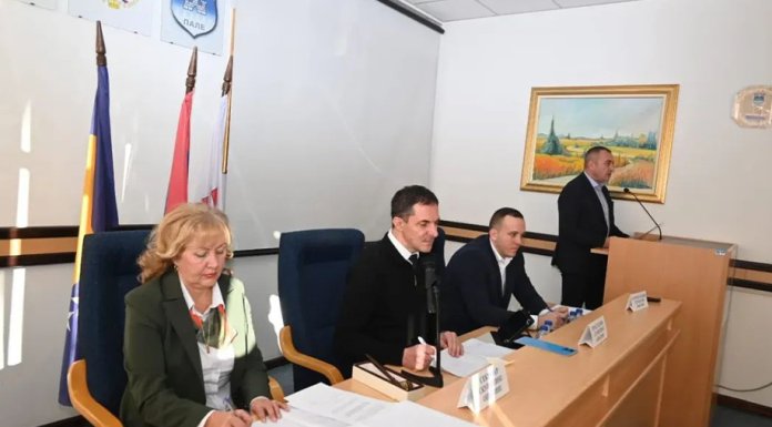 Усвојен буџет за наредну годину од 27,9 милиона КМ