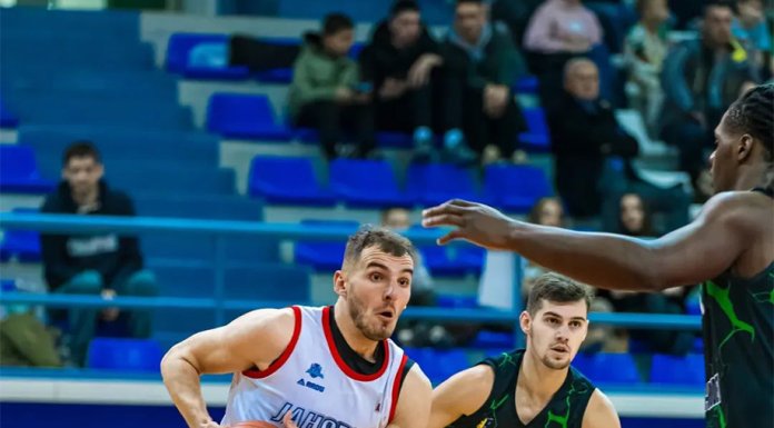 У суботу градски дерби кошаркашa „Славије“ и „Јахорине“