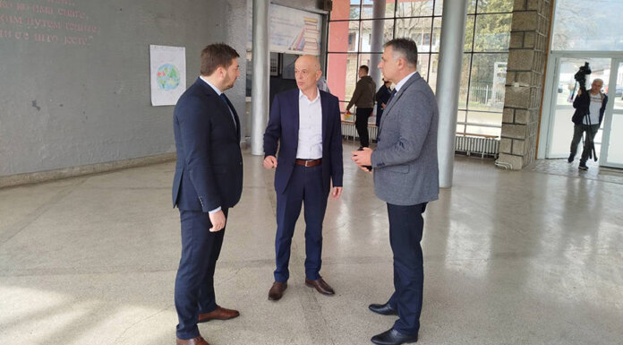 Голубовић: За санацију рогатичких школа 79.000 КМ