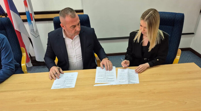 Стипендије за 91 студента