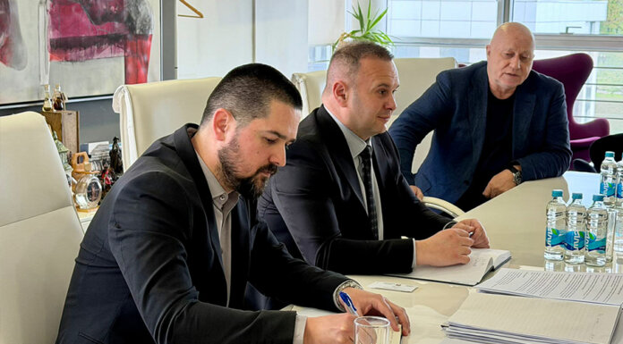 Ћосић са руском делегацијом о сарадњи у области образовања