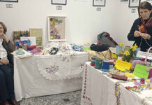 Изложба „Чаролија нити“ окупила чуваре народне традиције