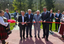 Отворен Парк великана српског здравства