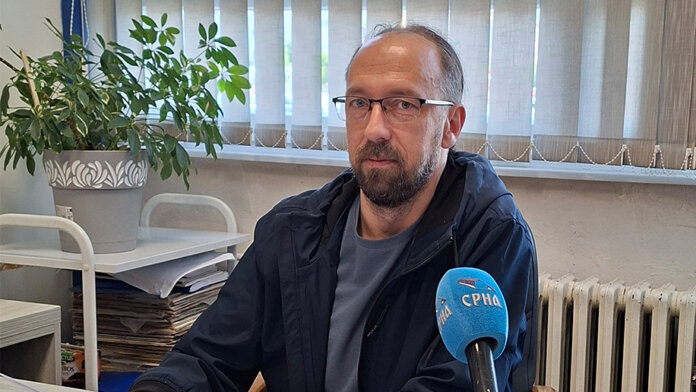direktor srednje skole 28 juni