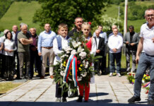Служен помен за 52 погинула и преминула борца