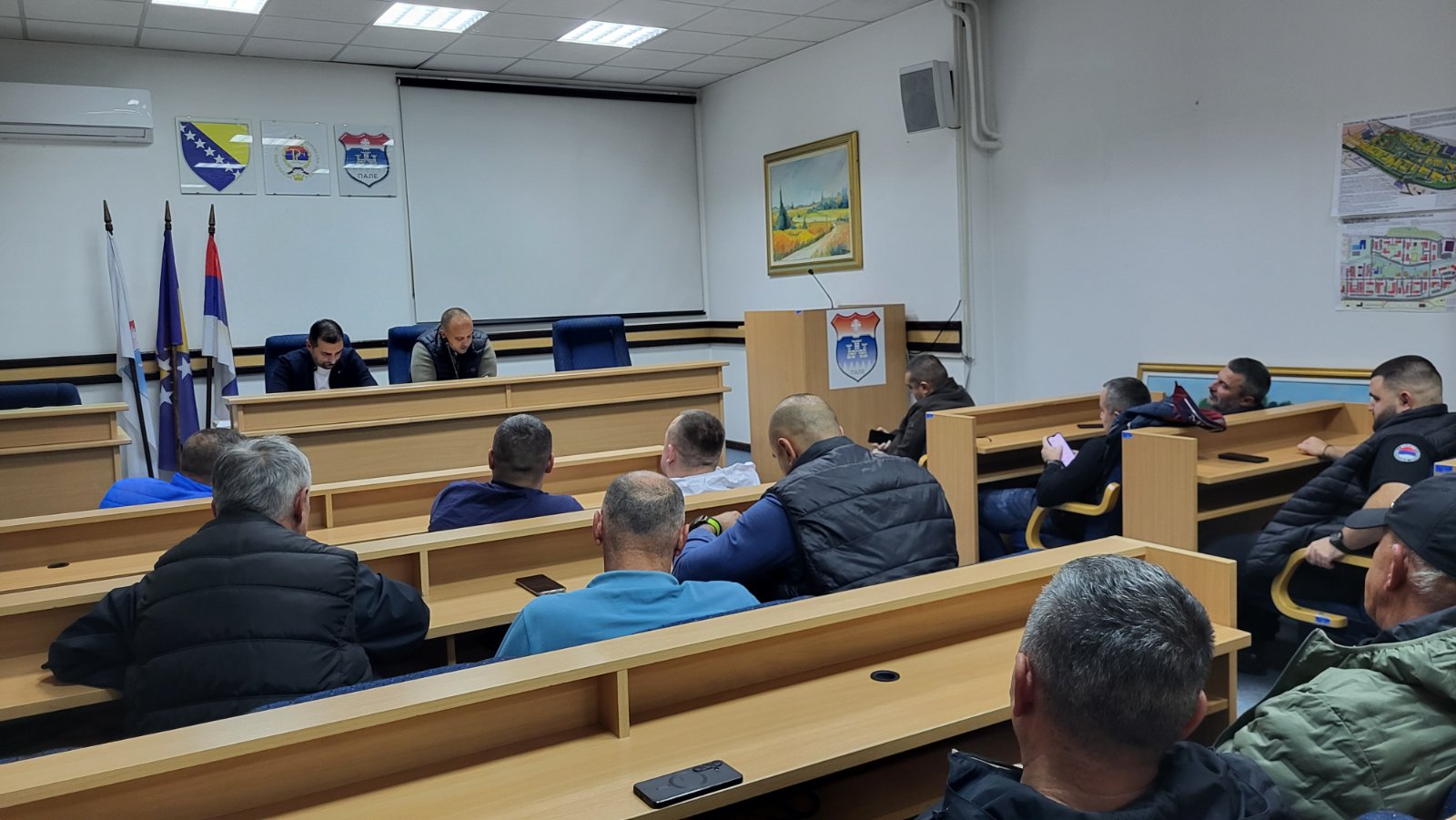 Учесници Скупштине КМФ Јахорина у Палама